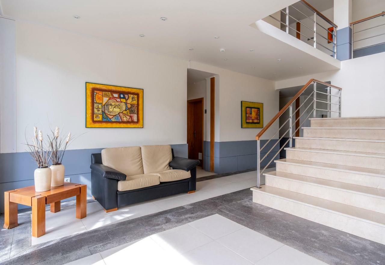 อะกอร์ซอนโย อปาร์ตาเมนโตส ตูริสติโกส Aparthotel คาเปลาส ภายนอก รูปภาพ